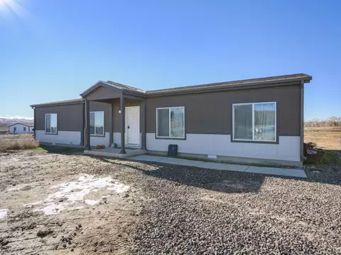 729 Serenity Ct, Mack, CO 81525 photo 2