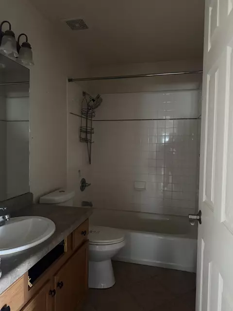 Bath - 255 Sargent Cir, Fruita, CO 81521 photo 3 of 3