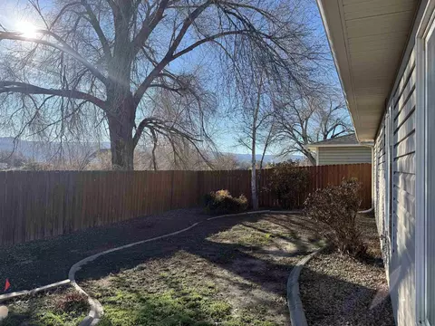 Exterior - 255 Sargent Cir, Fruita, CO 81521 photo 3 of 7