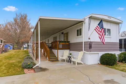 105 E 8th St #101, Palisade, CO 81526