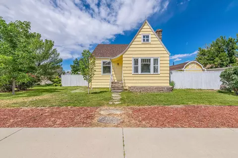 508 S Main St, Palisade, CO 81526
