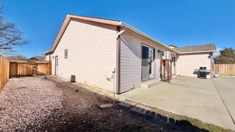Exterior - 760 Jasper Dr, Fruita, CO 81521 photo 6 of 10
