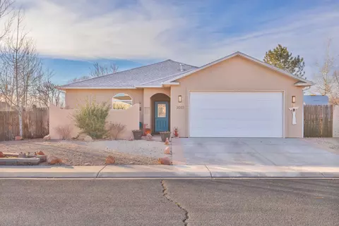 3033 Prairie View Dr, Grand Junction, CO 81504