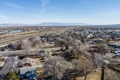 View/Area - 323 E Concord Dr, Fruita, CO 81521 photo 8 of 10