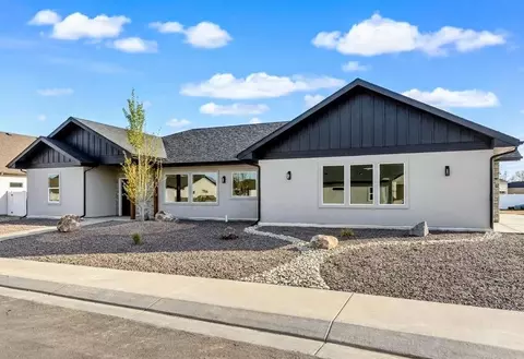 2875 Rock Creek Dr #B, Grand Junction, CO 81503