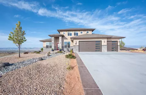 2654 Lookout Ct, Grand Junction, CO 81503