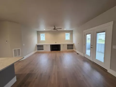 1012 Snowdrop Ct, Fruita, CO 81521 photo 3