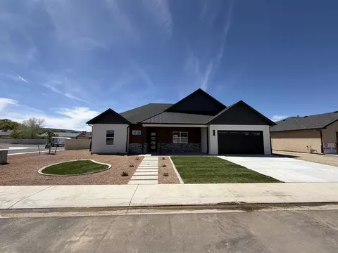 351 Mee Canyon Cir, Fruita, CO 81521