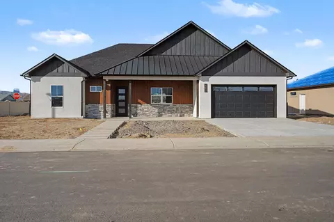 351 Mee Canyon Cir, Fruita, CO 81521