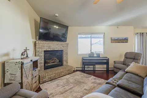 Living - 118 Elderberry Dr, Fruita, CO 81521 photo 7 of 7