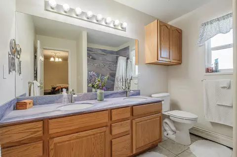 Bath - 118 Elderberry Dr, Fruita, CO 81521 photo 2 of 4