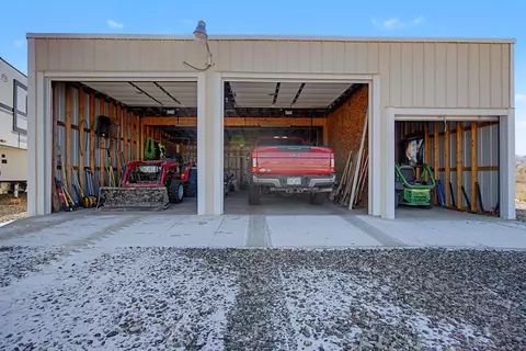 Exterior - 1679 L Rd, Fruita, CO 81521 photo 7 of 9