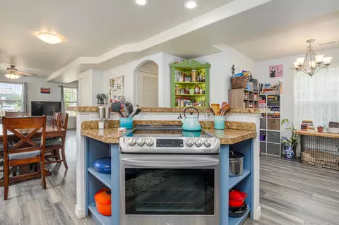 Kitchen - 1178 Windsor Park Dr, Fruita, CO 81521 photo 3 of 4