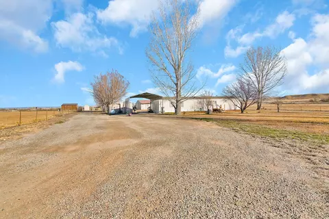 1516 M 38 Rd, Loma, CO 81524