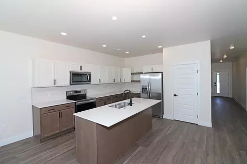 Kitchen - 1640 Rusty Rivet Rd, Fruita, CO 81521 photo 3 of 4