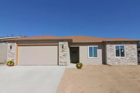 2954 Apollo Dr, Grand Junction, CO 81504