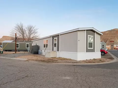 317 W 8th St #20, Palisade, CO 81526