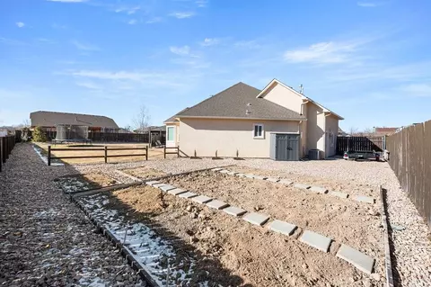 Exterior - 858 St Peppin Dr, Fruita, CO 81521 photo 4 of 4