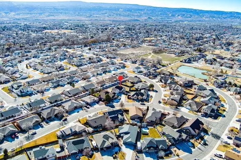 View/Area - 858 St Peppin Dr, Fruita, CO 81521 photo 3 of 4