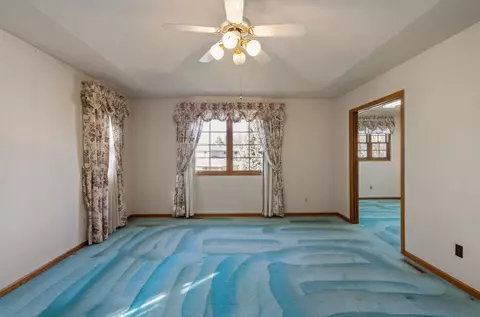 Living - 1331 Ruby Way, Longmont, CO 80504 photo 6 of 6