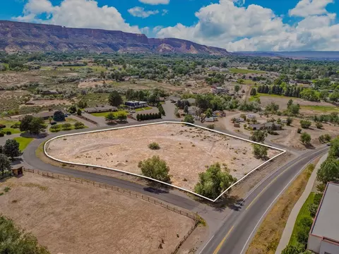 2132 Rainbow Ranch Dr, Grand Junction, CO 81507