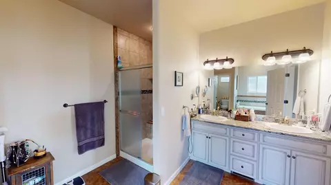 Bath - 952 Echo Canyon St, Fruita, CO 81521 photo 3 of 4