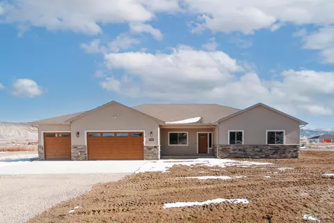 22218 6840 Ct, Montrose, CO 81403