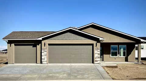 2136 Brookfield Dr, Grand Junction, CO 81505