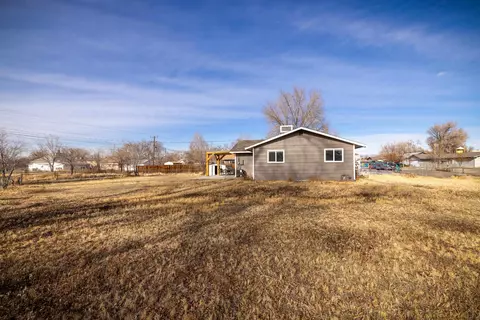 Exterior - 137 N Willow St, Fruita, CO 81521 photo 6 of 7