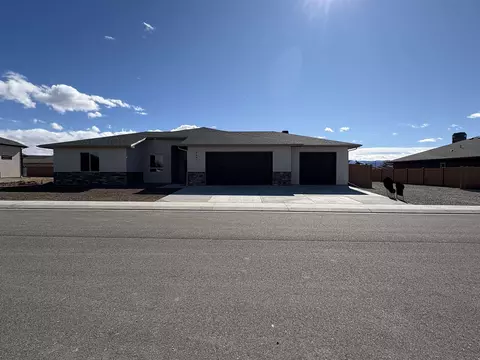 2641 Emerald Ridge Ln, Grand Junction, CO 81506