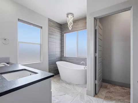 Bath - 1223 Eagle Way, Fruita, CO 81521 photo 2 of 7