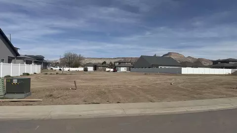 3304 Pyrus St, Clifton, CO 81520