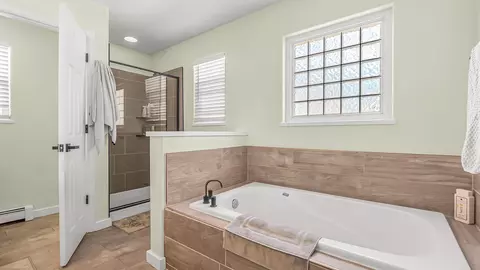Bath - 203 Elderberry Dr, Fruita, CO 81521 photo 2 of 5