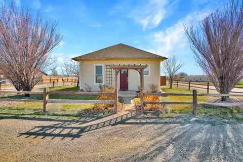 1336 13 Rd, Loma, CO 81524