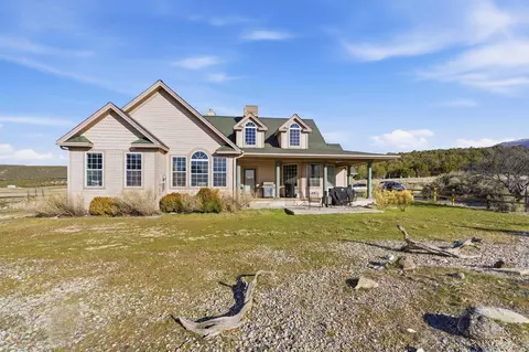 7517 County Road 306, Parachute, CO 81635