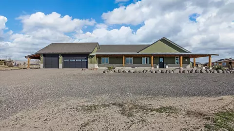 Exterior - 2085 Kedrowski Ct, Fruita, CO 81521 photo 3 of 6