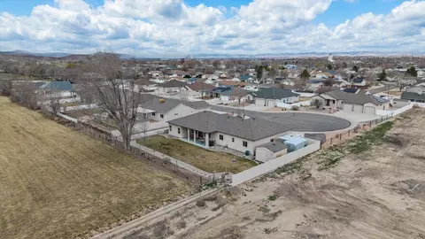 View/Area - 686 Beech Ave, Fruita, CO 81521 photo 5 of 6