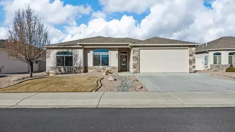 671 Strathearn Dr, Grand Junction, CO 81504
