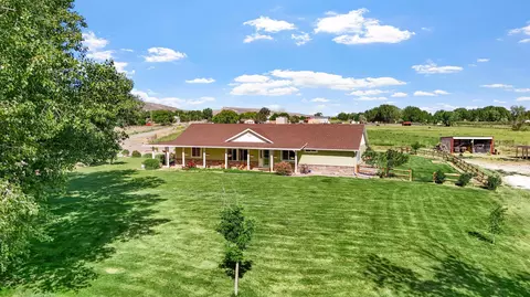 1392 M 14 Rd, Loma, CO 81524
