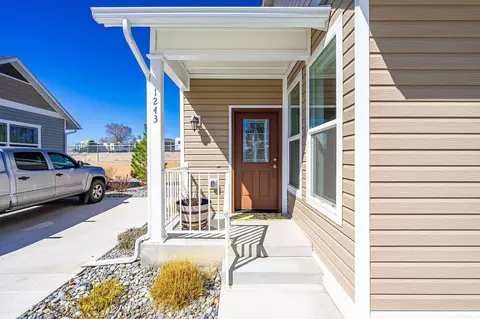 Exterior - 1243 Periwinkle Ct, Fruita, CO 81521 photo 3 of 4