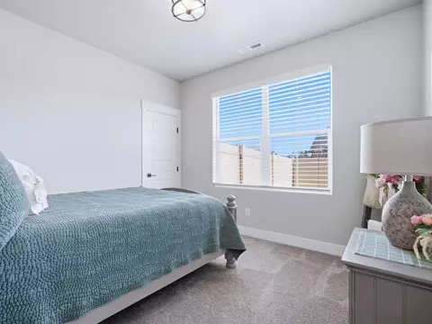 Bedroom - 734 Flamecrest Dr, Fruita, CO 81521 photo 3 of 4