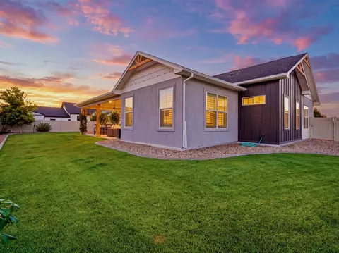 Exterior - 734 Flamecrest Dr, Fruita, CO 81521 photo 3 of 8