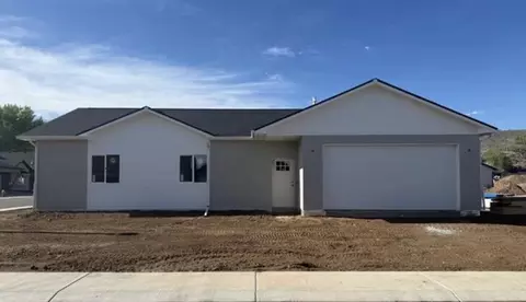 257 Paige Rd, Grand Junction, CO 81503