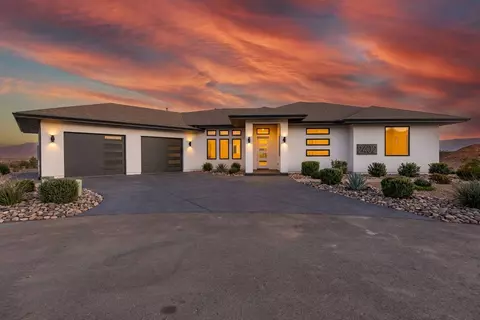 2402 Spire Ct, Grand Junction, CO 81507