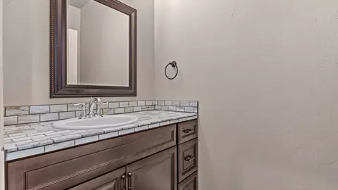 Bath - 944 Adobe View Way, Fruita, CO 81521 photo 5 of 5