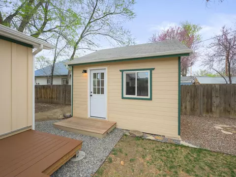 Exterior - 152 S Apple St, Fruita, CO 81521 photo 4 of 11