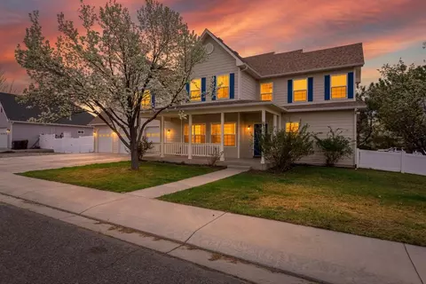 624 Orange Grove Way, Grand Junction, CO 81504