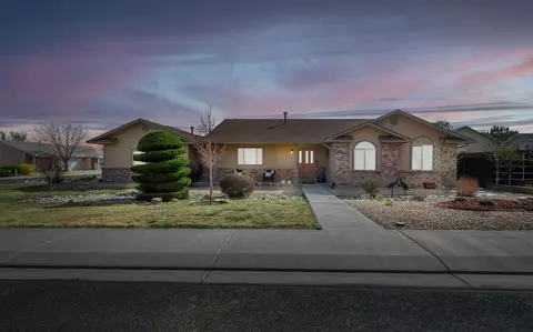 2977 Mesa Crest Pl, Grand Junction, CO 81503