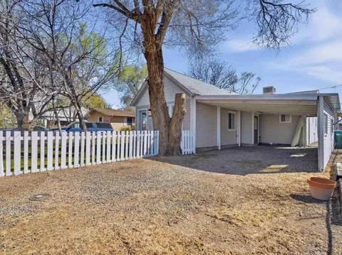 Exterior - 252 S Peach St, Fruita, CO 81521 photo 3 of 7