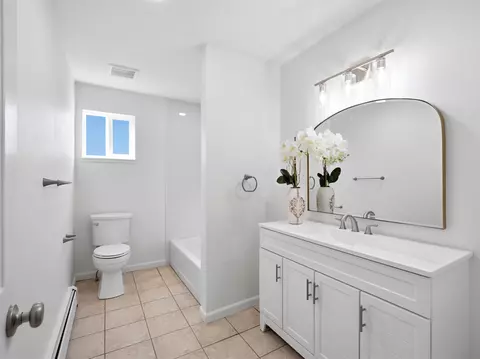 Bath - 252 S Peach St, Fruita, CO 81521 photo 1 of 3